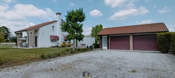 7 rooms Villa in Paese, Italy No. 132497 46