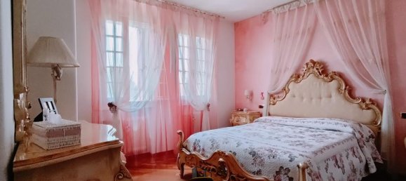 7 rooms Villa in Paese, Italy No. 132497 14