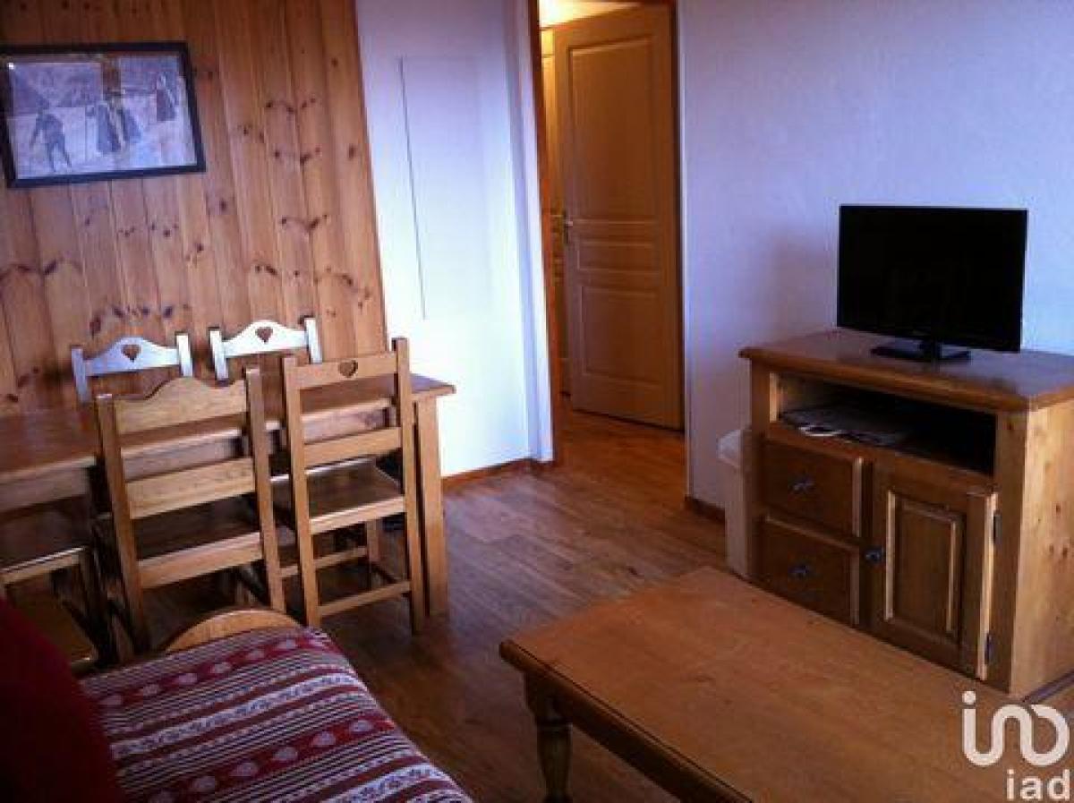 2 bedrooms Condo in Les Orres, France No. 9963