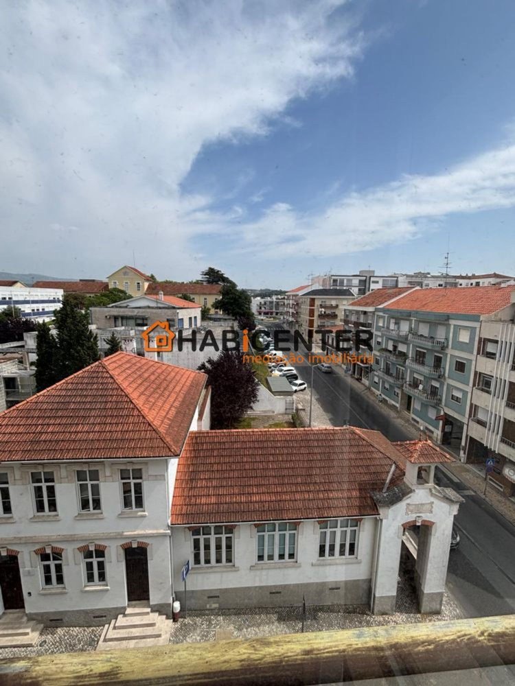 Квартира с 3 спальнями в Алкобаса, Португалия № 193178