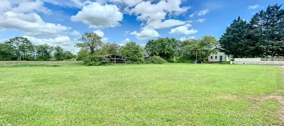 1383m² Land in Assieu, France No. 202230 18