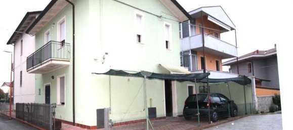 3 bedrooms Villa in Cesena, Italy No. 175556 2