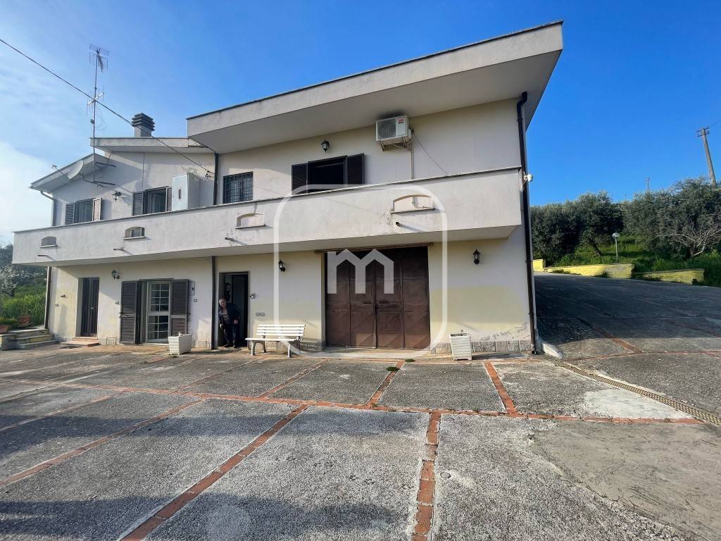 4 Schlafzimmer Villa in Cori, Italy, Nr. 169923