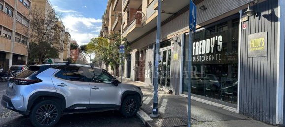 1 room Commercial property in Rome, Italy No. 50149 2