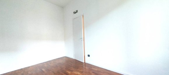 2 bedrooms Apartment in Rho, Italy No. 22920 36