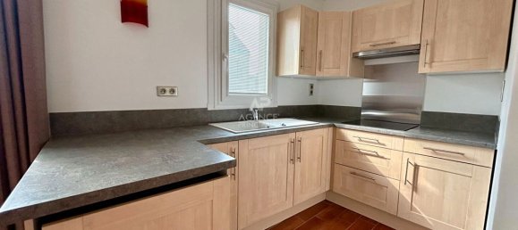 1 bedroom Apartment in Poissy, France No. 168800 8