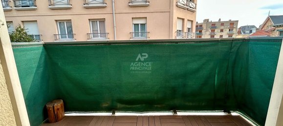 1 bedroom Apartment in Poissy, France No. 168800 12