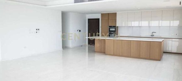 3 bedrooms Apartment in Pyrgos, Cyprus No. 11241 6