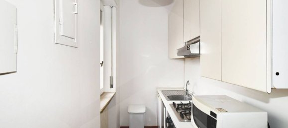 2-salle Appartement à Vanzaghello, Italy No. 27157 7