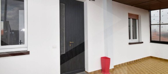 2-salle Appartement à Vanzaghello, Italy No. 27157 3