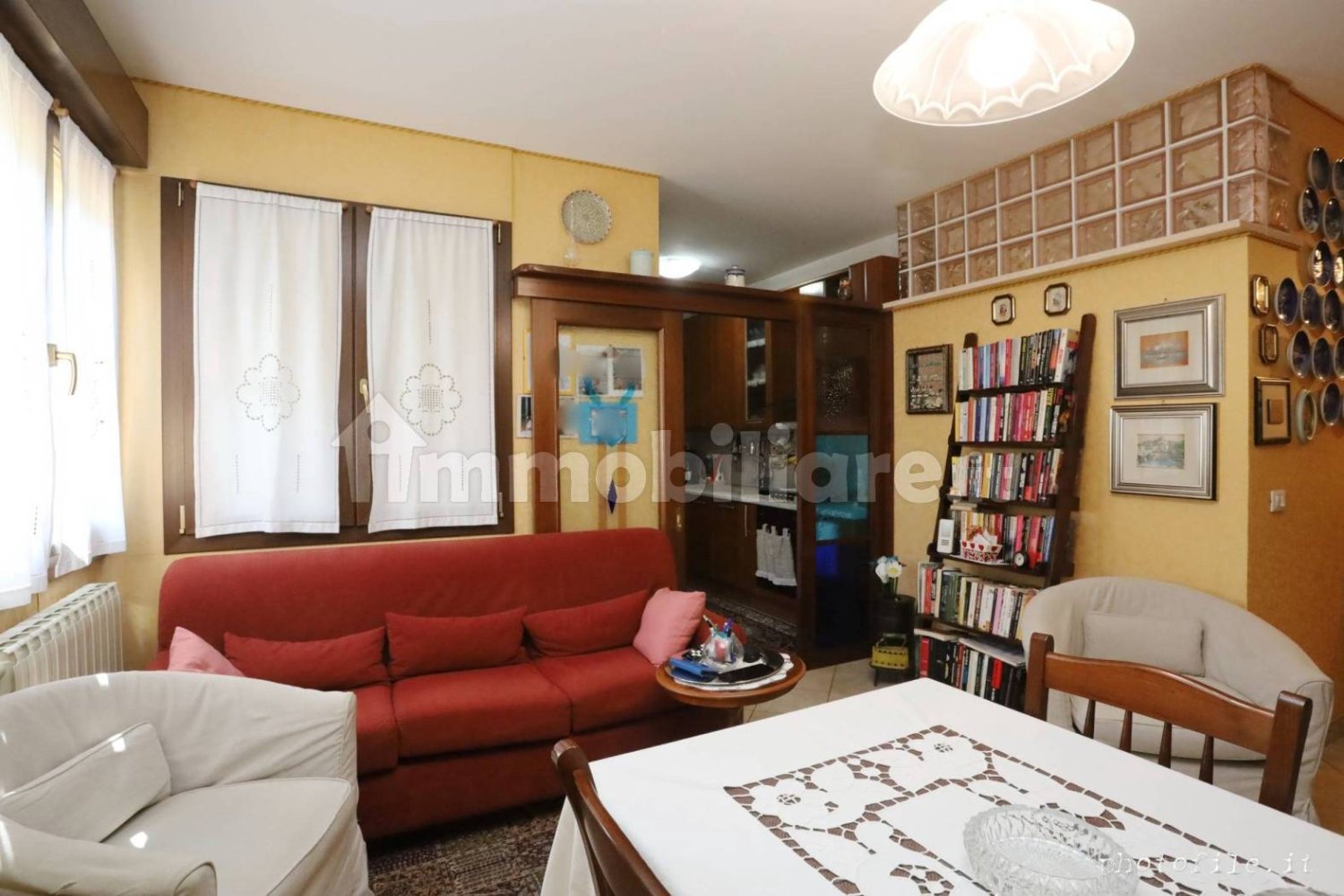 1 غرف نوم شقة في Collegno, Italy رقم 325068