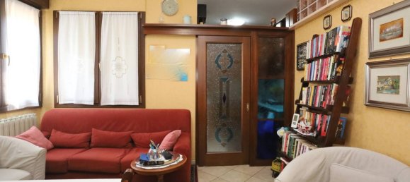 1 غرف نوم شقة في Collegno, Italy رقم 325068 6