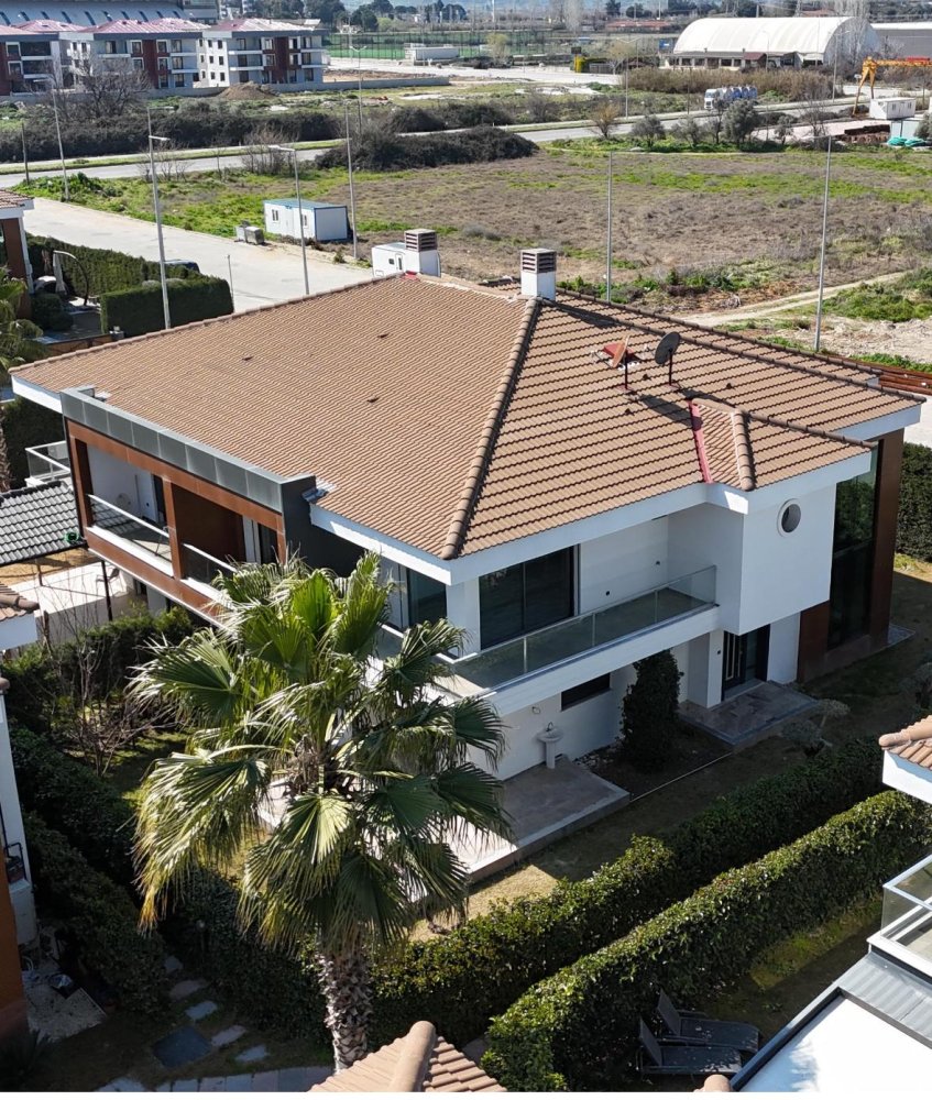 Villa 4+1 in Izmir, Turkey No. 41144