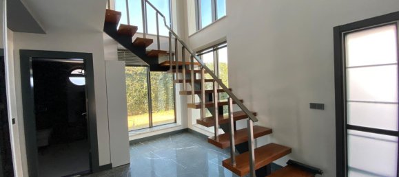 Villa 4+1 in Izmir, Turkey No. 41144 4