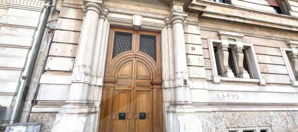 2 bedrooms Apartment in Bari, Italy No. 28737 8