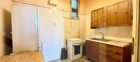 2 bedrooms Apartment in Bari, Italy No. 28737 42