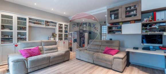 3 rooms Apartment in Ponte San Pietro, Italy No. 316096 13