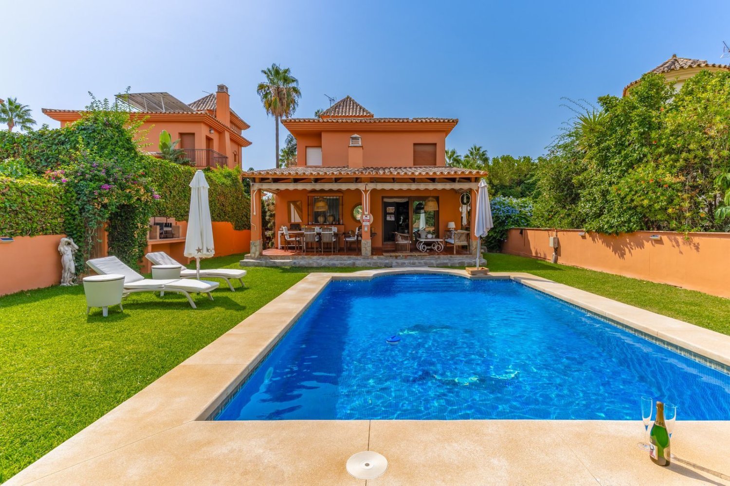 5 bedrooms Villa in Mijas, Spain No. 139392