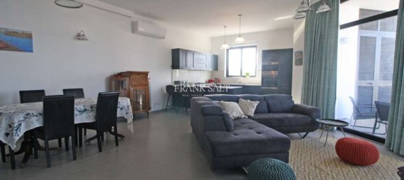 2 bedrooms Apartment in Saint Julian's, Malta No. 6824 2