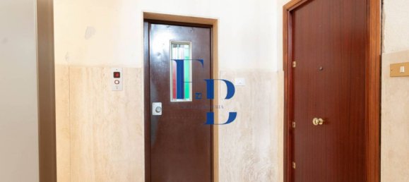 2 Schlafzimmer Wohnung in Palermo, Italy, Nr. 360231 28