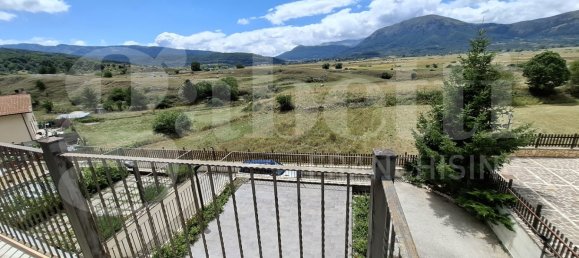 Квартира с 2 спальнями в Рокка ди Медзо, Италия № 304456 20