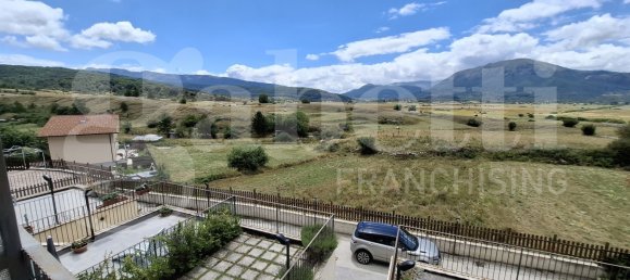 Квартира с 2 спальнями в Рокка ди Медзо, Италия № 304456 22