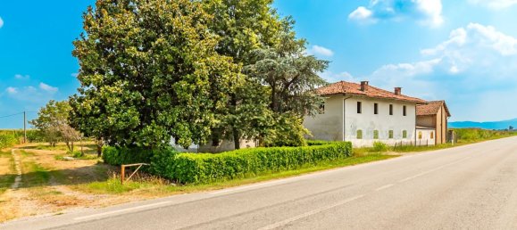 5 bedrooms Villa in Cardè, Italy No. 71575 5