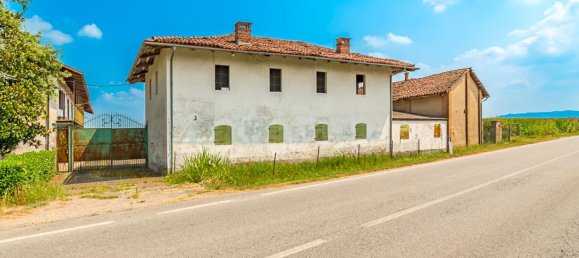 5 bedrooms Villa in Cardè, Italy No. 71575 6