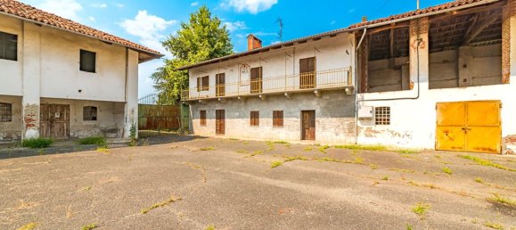 5 bedrooms Villa in Cardè, Italy No. 71575 25