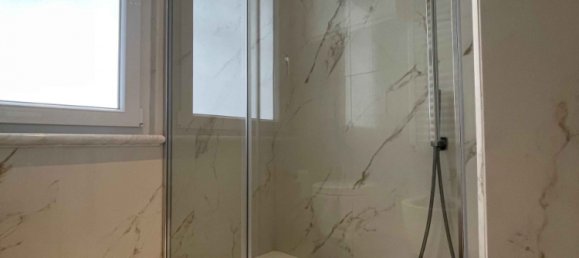 Вилла с 2 спальнями в Пьетрасанта, Италия № 40615 38