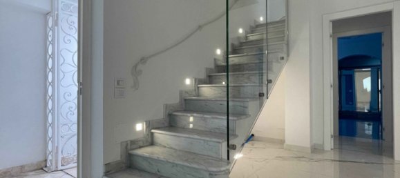 Вилла с 2 спальнями в Пьетрасанта, Италия № 40615 27