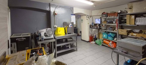 5 rooms Commercial property in Genoa, Italy No. 285747 20