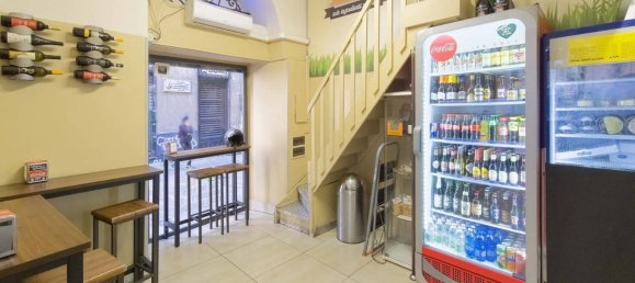 5 rooms Commercial property in Genoa, Italy No. 285747 3