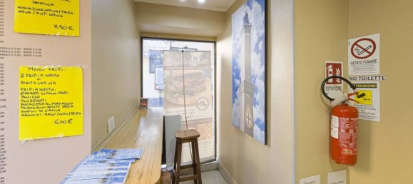 5 rooms Commercial property in Genoa, Italy No. 285747 9