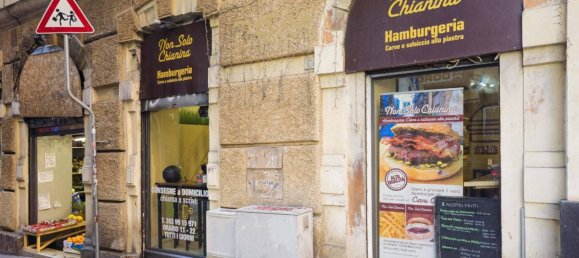 5 rooms Commercial property in Genoa, Italy No. 285747 12