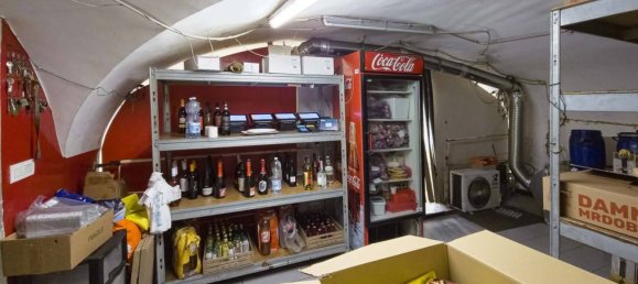 5 rooms Commercial property in Genoa, Italy No. 285747 14