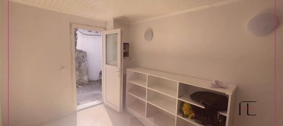 9 bedrooms House in Lisbon, Portugal No. 64581 3