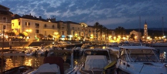 4 Schlafzimmer Villa in San Giovanni a Piro, Italy, Nr. 404444 10