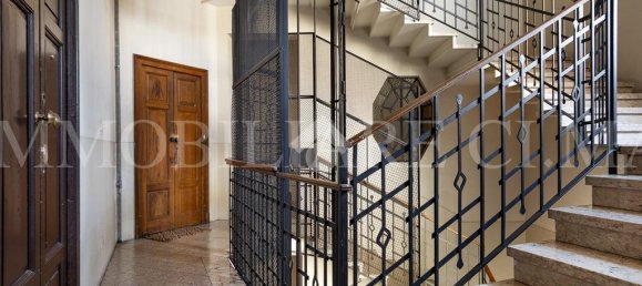 1 chambre Appartement à Milan, Italy No. 353085 2