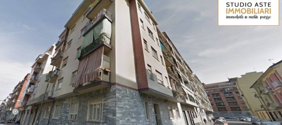 Apartamento de 1 dormitorio en Turin, Italy No. 305437 3