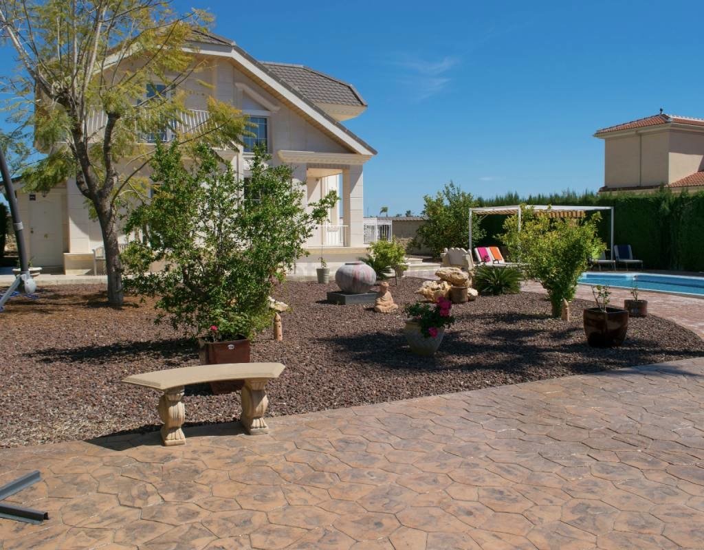 Вилла с 4 спальнями в Сьюдад Кесада, Испания № 290131