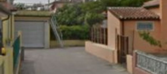 4 rooms Apartment in Chioggia, Italy No. 15466 2