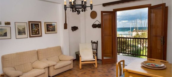 4 rooms Villa in Castellammare del Golfo, Italy No. 64444 6