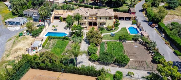 10 bedrooms Villa in La Quinta, Spain No. 38856 37