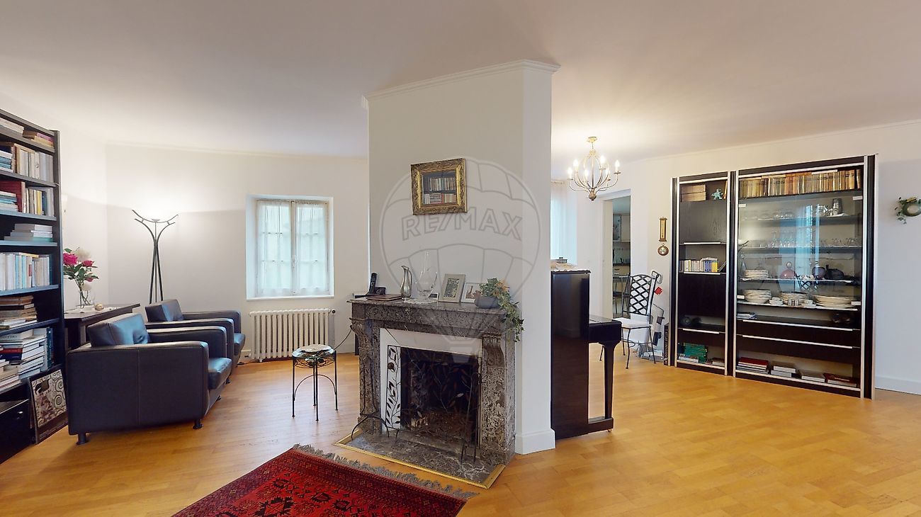 4 Schlafzimmer Haus in Orleans, France, Nr. 161381