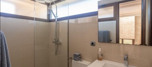 2 bedrooms Penthouse in Estepona, Spain No. 52019 19