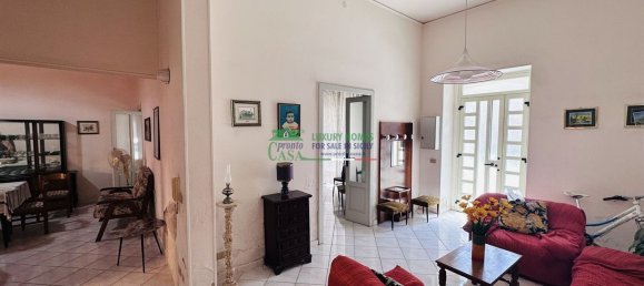 10 rooms House in Vittoria, Italy No. 285311 3