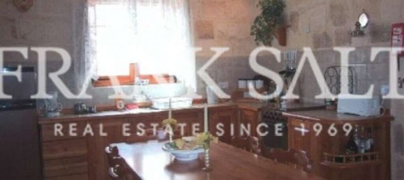 3 Schlafzimmer Bauernhof in Gharb, Malta, Nr. 5563 7