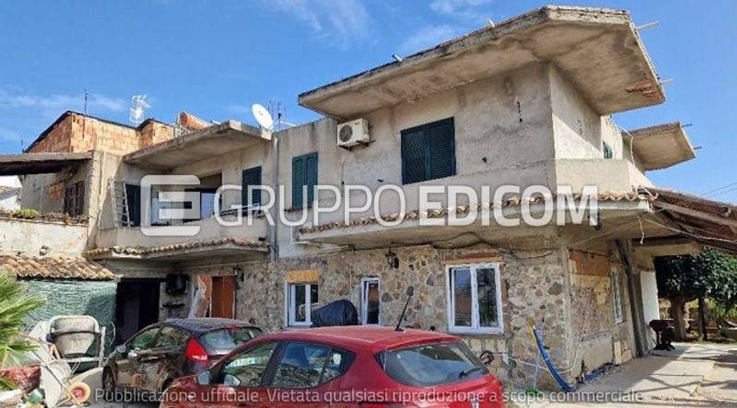 2 bedrooms Apartment in Roccella Ionica, Italy No. 332857
