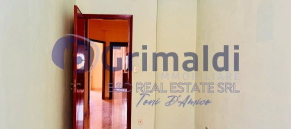 Apartamento de 4 dormitorios en Bagheria, Italy No. 326443 18